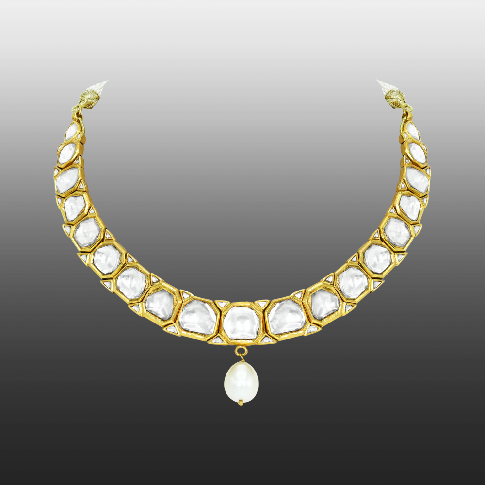 Polki Necklace with Gold Frame and Central Pearl Drop